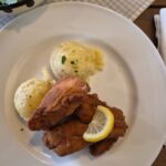 Gostilna Rozika a Ptuj: il mitico pollo fritto che conquista al primo assaggio
