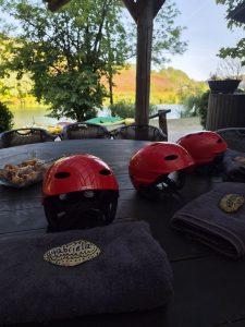 In canoa sul fiume Kolpa: la Bela Krajina vista dall’acqua